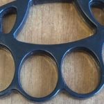Reggio Calabria, 20-year-old stopped and found in possession of a brass knuckles: reported by the local police