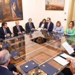 Tensions in the Sicilian Region, Schifani and the "grand ball" of resignation: the Council "locks down" the legislature