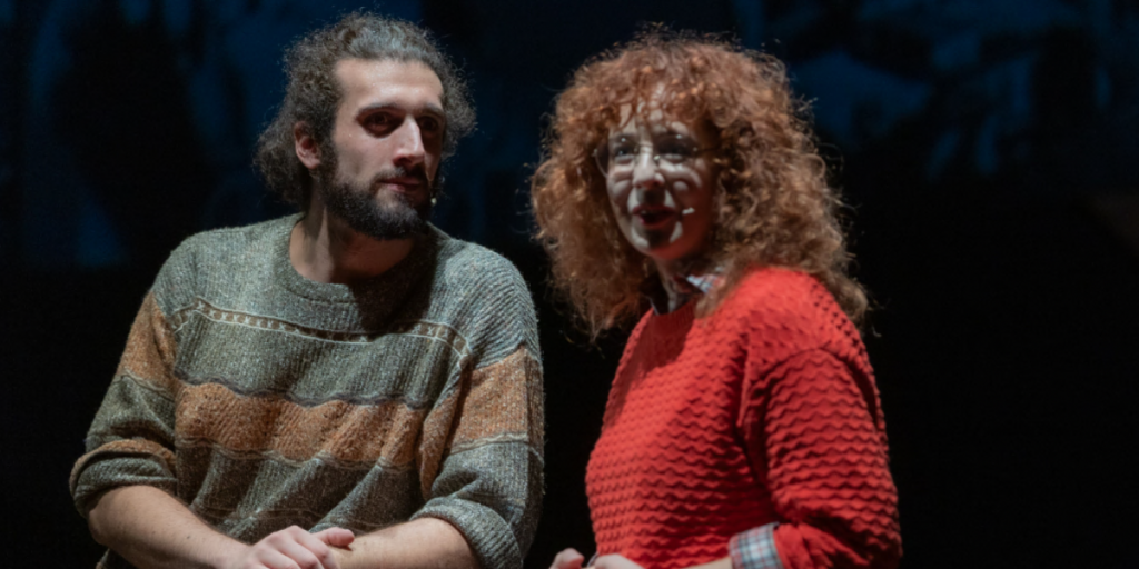 The years on the contrary, the clash between utopia and reality is on stage: Messina opens the doors to a convincing show