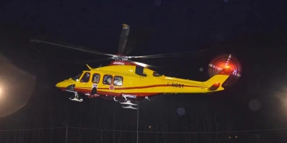 Tragedy in the countryside of Roggiano Gravina: 12-year-old girl falls from her father's tractor and is crushed to death